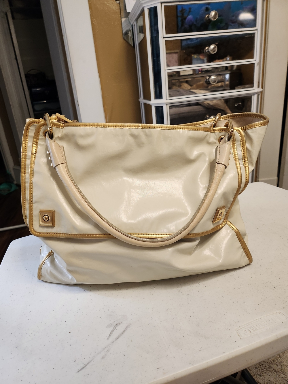 Marc Jacobs Cream and Gold Shoulder Bag